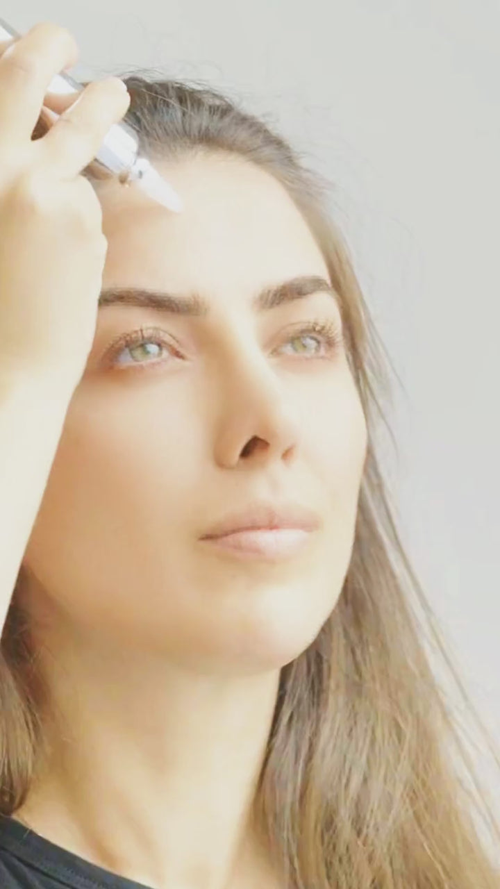 DONNA Instant Line Lift Ampoule — real application on forehead lines